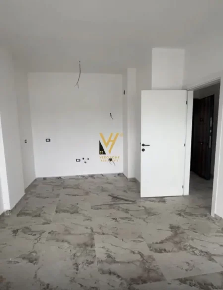 Durres, shitet apartament 1+1+Ballkon Kati 4, 64 m² 80.000 € (GOLEM)