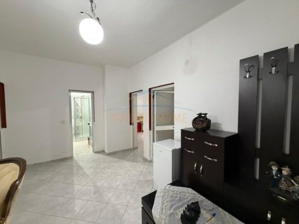 Tirane, jepet me qera apartament 2+1 Kati 1, 100 m² 400 € (ALLIAS)