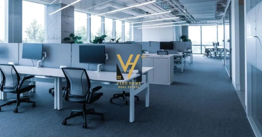 Tirane, jepet me qera zyre Kati 0, 220 m² 3.000 € (DELIJORGJI)