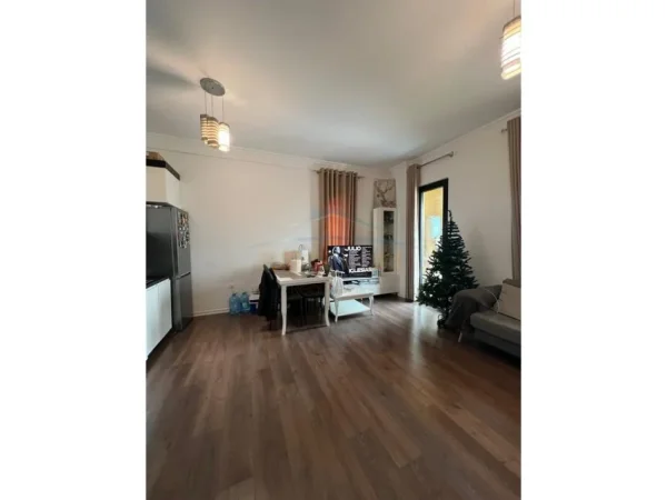 Tirane, shitet apartament 2+1+Ballkon Kati 7, 109 m² 330.000 € (SQUARE 21)