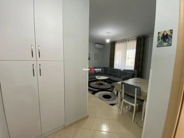 Tirane, shitet apartament 1+1 Kati 4, 66 m² 105.000 € (yzberisht)