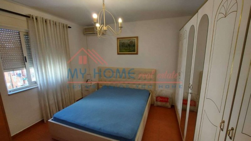 Tirane, jepet me qera apartament 1+1+Ballkon Kati 6, 60 m² 500 € 