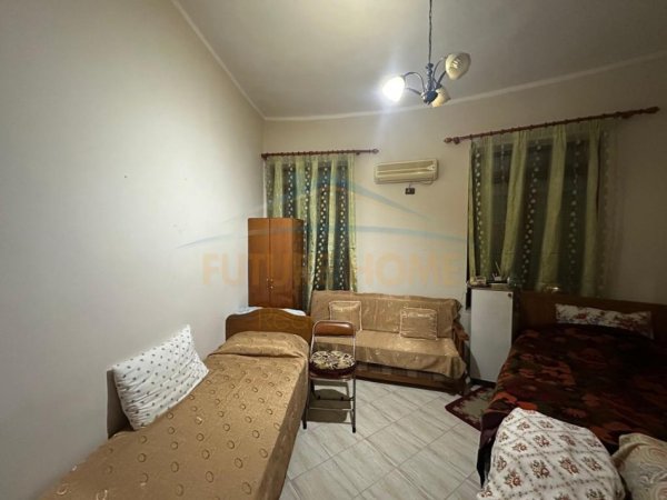 Tirane, jepet me qera apartament 3+1 Kati 4, 95 m² 900 € (Shallvaret, Tiranë)