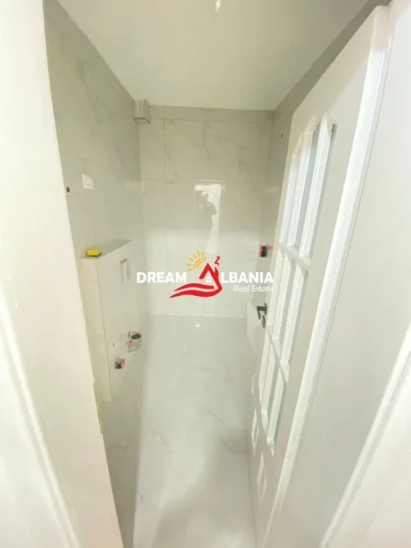 Tirane, shitet apartament 1+1 Kati 5, 52 m² 138.000 € (margarita tutulani)