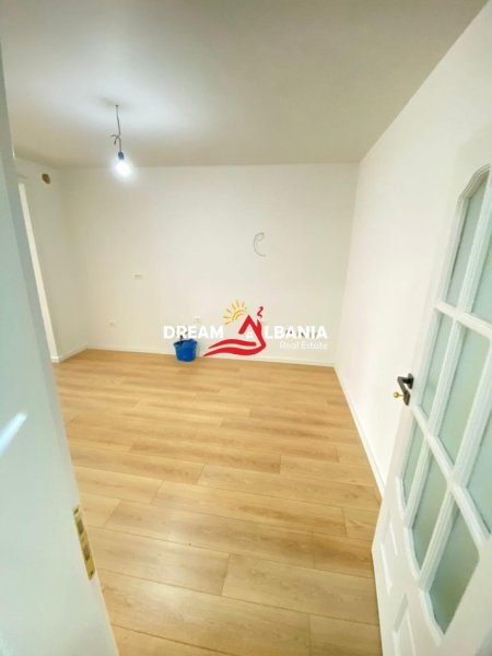 Tirane, shitet apartament 1+1 Kati 5, 52 m² 138.000 € (margarita tutulani)