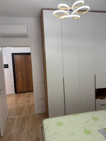 Tirane, jepet me qera apartament 1+1 Kati 5, 65 m² 500 € (Urban Gate)