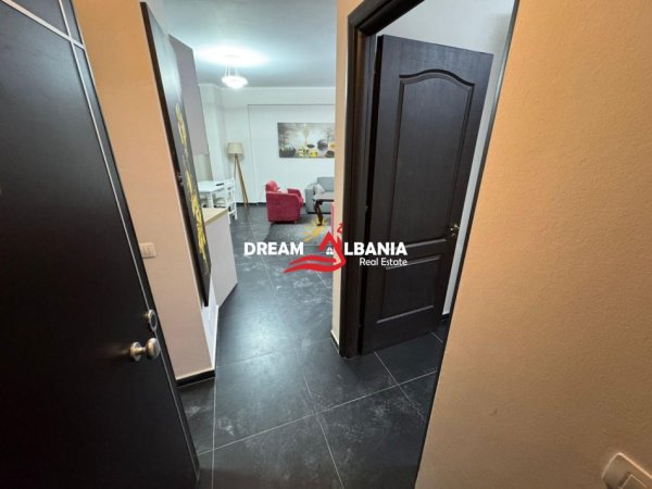 Tirane, shitet ambjent biznesi Kati 2, 243 m² 465.000 € (don bosko)