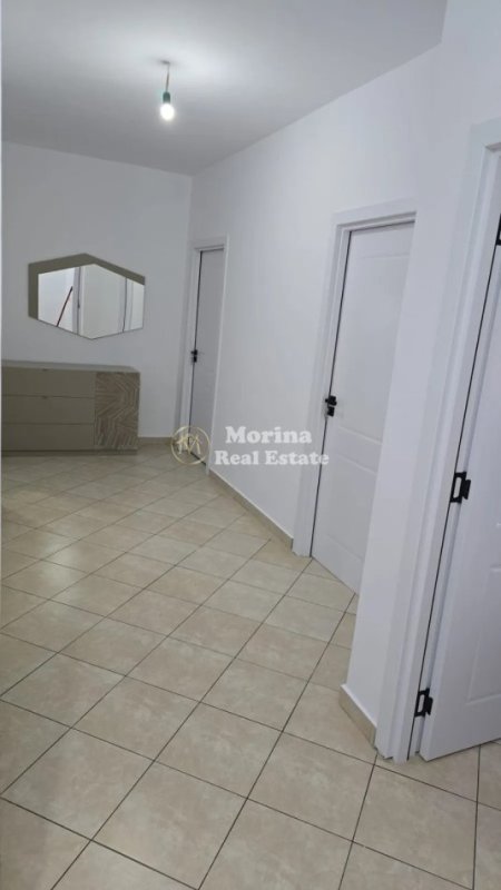 Tirane, jepet me qera apartament 2+1 Kati 1, 74 m² 370 € (Yzberisht)