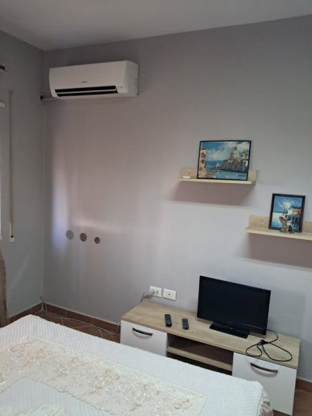 Tirane, shitet 1+1 Kati 3, 35 m² (Myslym Shyri)