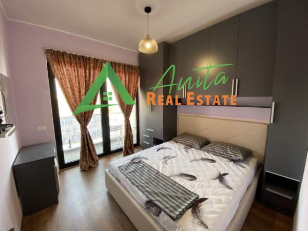 Tirane, jepet me qera apartament 1+1+Ballkon Kati 2, 70 m² 550 € (Kompleksi Arlis)
