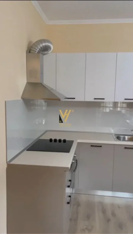Tirane, shitet apartament 2+1+Ballkon Kati 3, 100 m² 300.000 € (RRUGA E ELBASANIT)