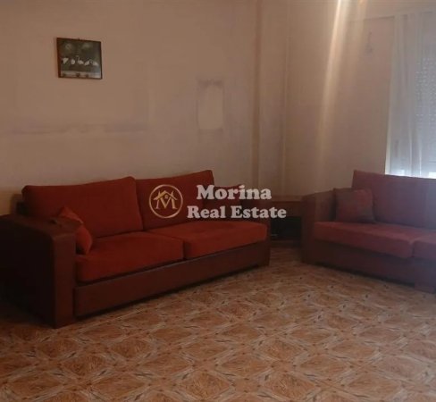 Tirane, jepet me qera apartament 1+1 Kati 3, 85 m² 600 € (Rruga Myslym Shyri)