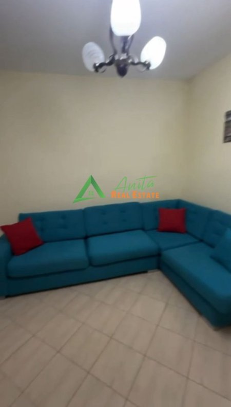 Tirane, jepet me qera apartament 1+1+Ballkon Kati 8, 70 m², 40 000 Leke (Astir)