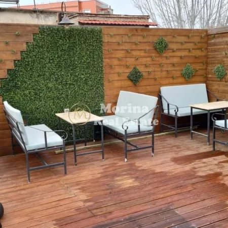 Tirane, jepet me qera ambjent biznesi Kati 1, 160 m² 1000 € (Qytet Studenti)