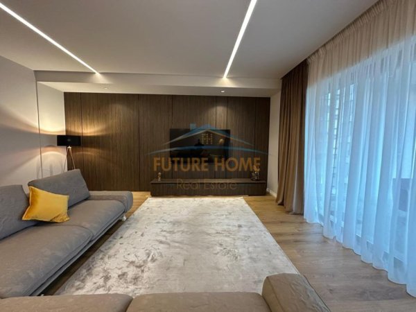 Tirane, jepet me qera apartament 3+1+Aneks+Ballkon Kati 1, 285 m² 2.800 € (Delijorgji)