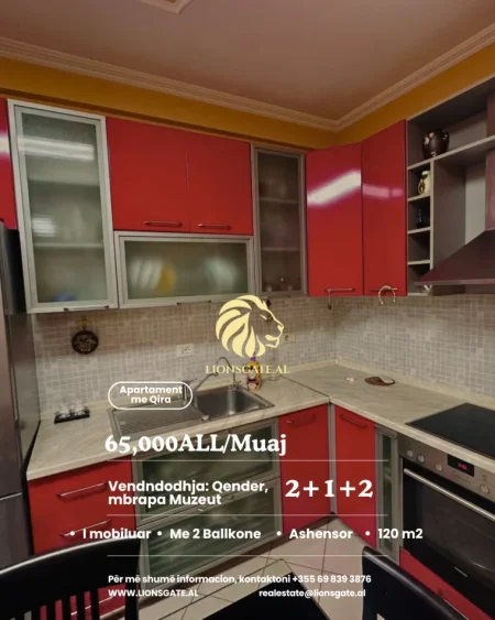 Tirane, jepet me qera apartament 2+1+Ballkon Kati 3, 120 m² 650 € 