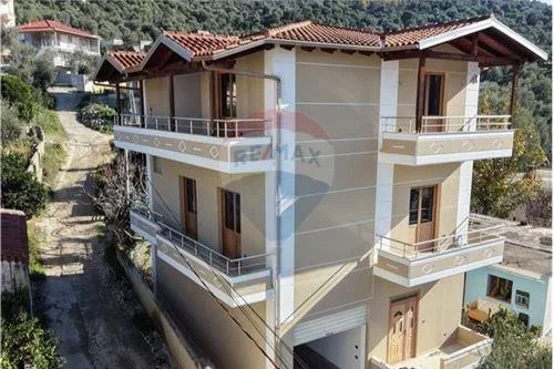 Vlore, jepet me qera Vile 3 Katshe Kati 3, 450 m² 990 € (Ish Fabrika e Cimentos, Vlore)