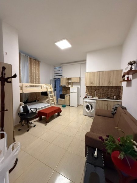 Tirane, jepet me qera garsonier Kati 1, 35 m² 280 € (Fondacioni Eleonor ,Rruga Rrapo Hekali)
