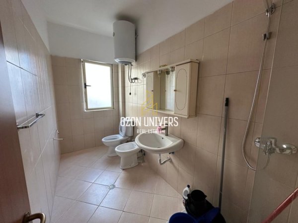 Tirane, jepet me qera apartament 2+1+Ballkon Kati 2, 95 m² 650 € (Myslym Shyri)