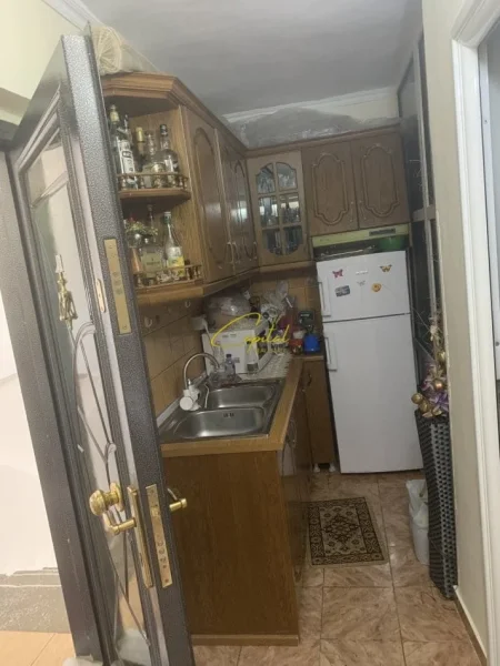 Berat, shitet apartament 1+1 Kati 5, 51 m² 58.000 € (BERAT)