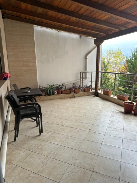 Tirane, shitet apartament 1+1 Kati 2, 150.000 € 