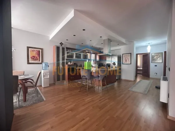 SHITET DUPLEX 3+1 NE BLLOK,PRANE SHESHIT WILLSON