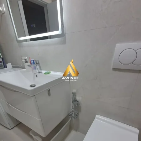 Tirane, jepet me qera apartament 1+1+Ballkon Kati 4, 60 m² 1.000 € (DERVISH HIMA)