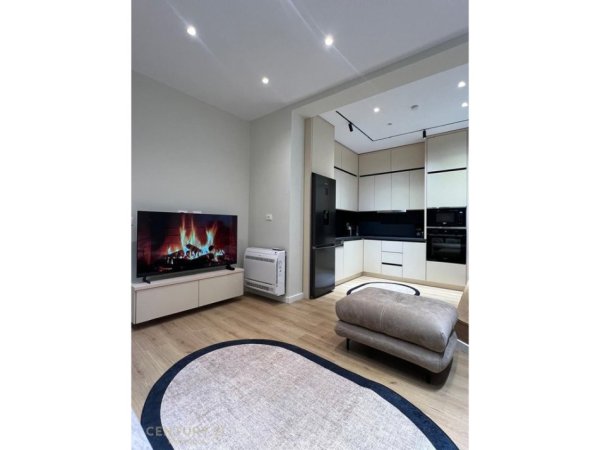 Tirane, jepet me qera apartament 1+1 Kati 5, 75 m² 750 € 