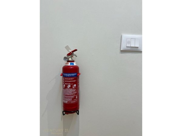 Tirane, jepet me qera apartament 1+1 Kati 5, 75 m² 750 € 