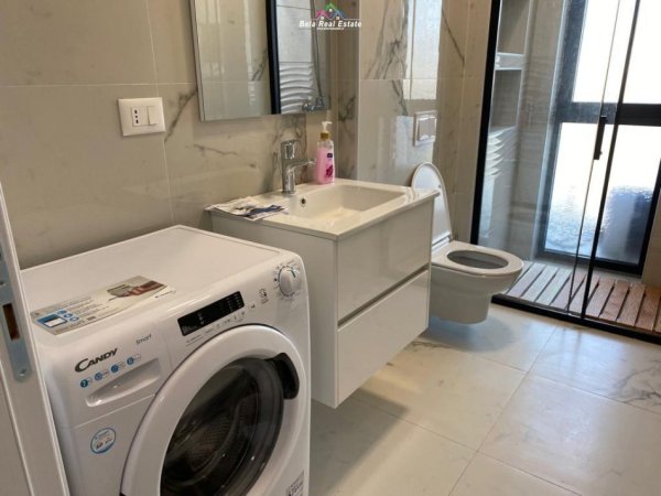 Tirane, jepet me qera apartament 1+1 Kati 6, 60 m² 550 € (Kompleksi Arlis, Farmacia 10)