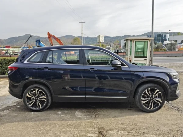 Skywell ET5 Elektrike nga distributori ekskluziv, ne gjendje perfekte, model Europian, autonomi 642 km.