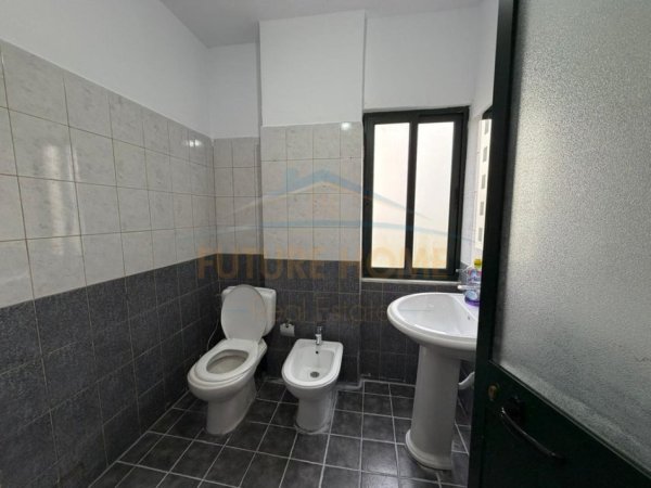 Qera, Apartament 2+1+2, Fresk 350 €