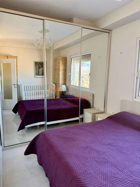 Tirane, shitet apartament 1+1+Ballkon Kati 8, 50 m² 130.000 € (Rruga Arkitekt Kasemi)