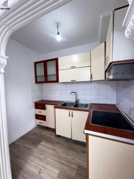 Tirane, shitet apartament 1+1 Kati 0, 59 m² 90.000 € (Pallati me Shigjeta)