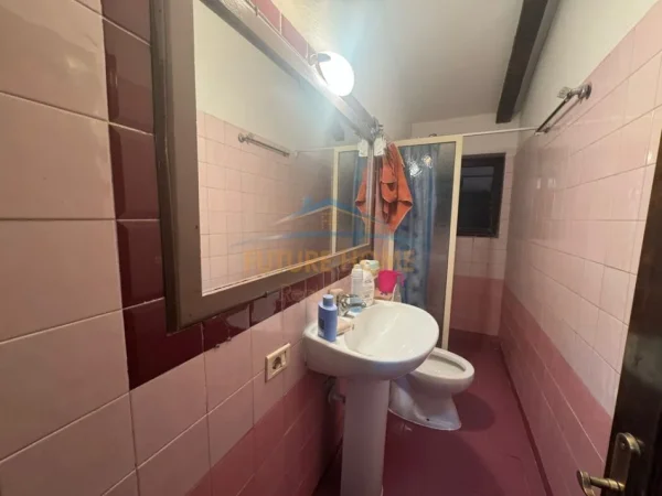 Tirane, shitet apartament 3+1+Ballkon Kati 6, 117 m² 187.200 € (RRUGA 4 DESHMORET)