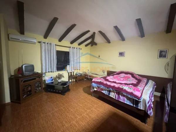 Tirane, shitet apartament 3+1+Ballkon Kati 6, 117 m² 187.200 € (RRUGA 4 DESHMORET)