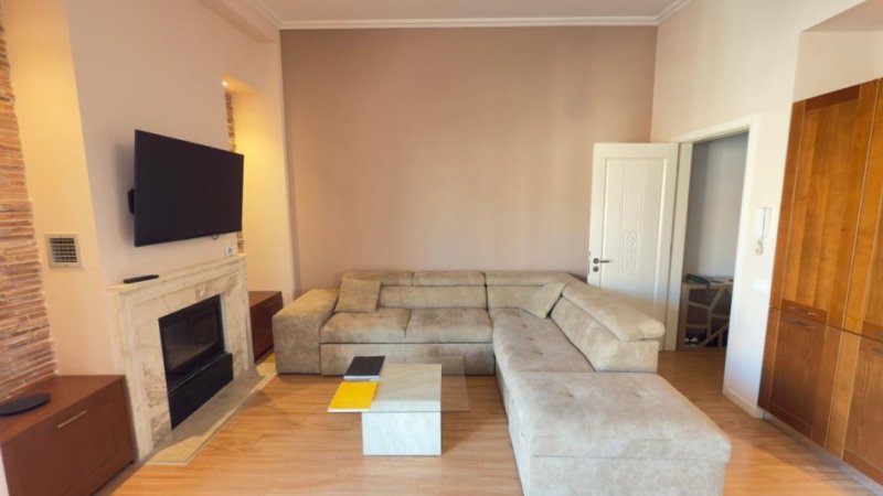 Tirane, shes apartament 2+1+2+verande Kati 7, 98 m² 175.000 €