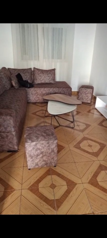 Tirane, jepet me qera apartament 1+1+Ballkon Kati 2, 50 m² 500 € në Vasil Shanto,, Tiranë.