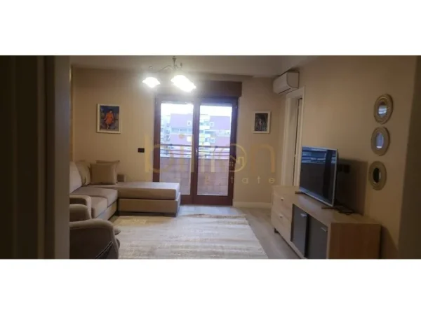 Tirane, shitet apartament 3+1 Kati 7, 112 m² 360.000 € 