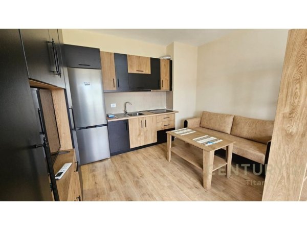 Tirane, jepet me qera apartament 1+1 Kati 6, 40 m² 400 € (Don Bosko)
