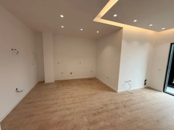 Tirane, shitet apartament 2+1 Kati 11, 107 m² 321.000 € (Rruga e Barrikadave.)
