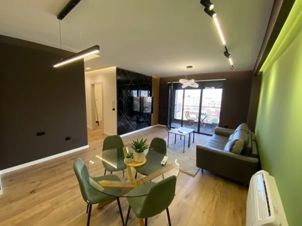 Tirane, jepet me qera apartament 2+1+Aneks+Ballkon Kati 8, 1.400 € (Rruga Liman kaba)