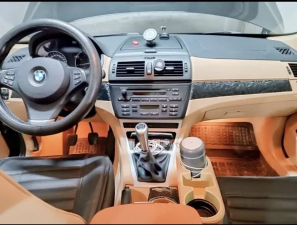 Durres, shitet makine BMW X3 E83 2.0 D, Nafte, manuale Klima 202.000 km 6.000 €