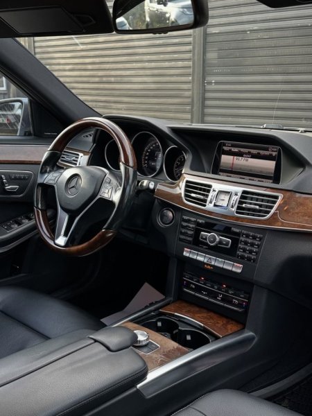 MERCEDES-BENZ E 350 4MATIC •Viti 2014  8.800€