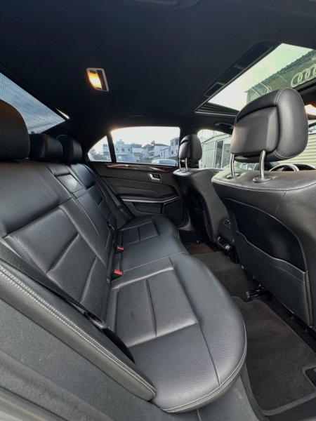 MERCEDES-BENZ E 350 4MATIC •Viti 2014  8.800€