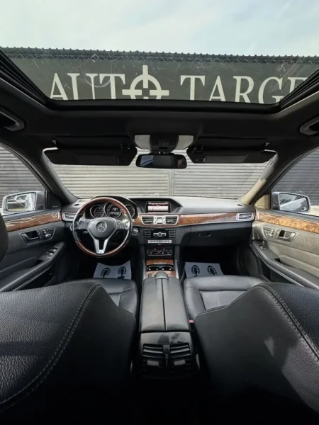 MERCEDES-BENZ E 350 4MATIC •Viti 2014
