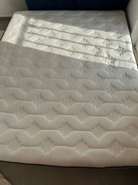 Tirane, shes shes dyshek dopio 60 euro ne gjendje perfekte 60 €