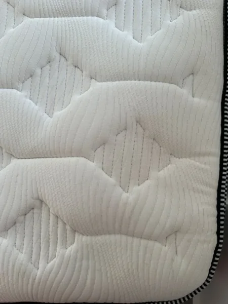 Tirane, shes shes dyshek dopio 60 euro ne gjendje perfekte 60 €