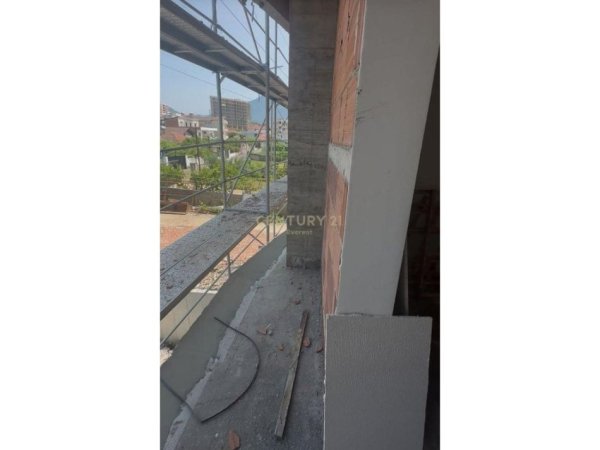 Tirane, shitet apartament Kati 4, 75.000 € 