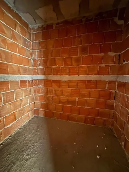 Tirane, shitet apartament 2+1+Ballkon Kati 2, 100 m² 120.000 € (Tirana New Entry Okazion 1200€/m2 )